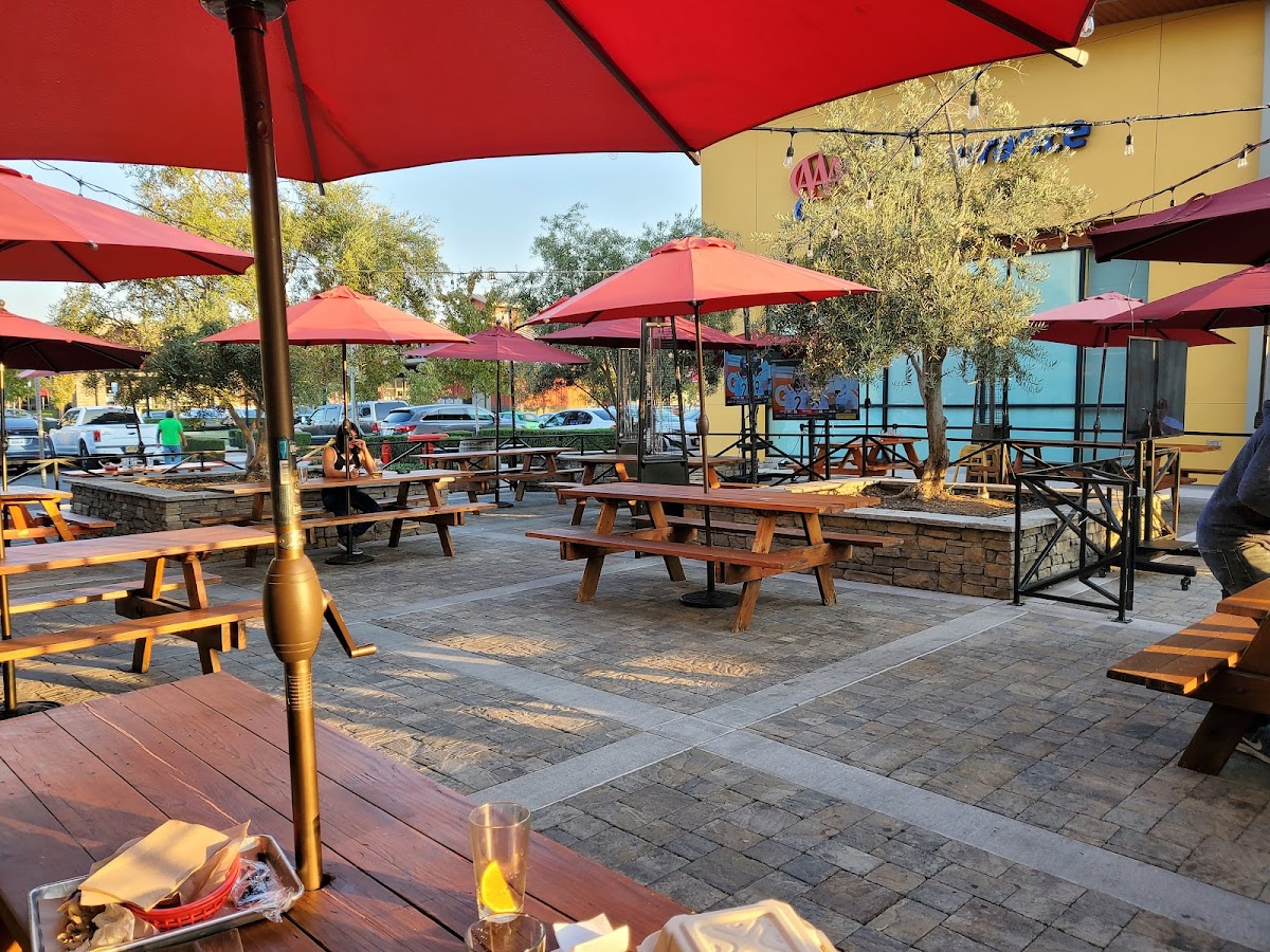 Smokeeaters Hot Wings